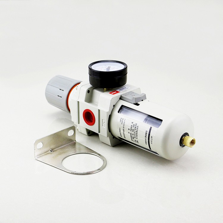 Pneumatic Filter And Regulator AW Series Switches Oil Water Separation Moisture Regulator